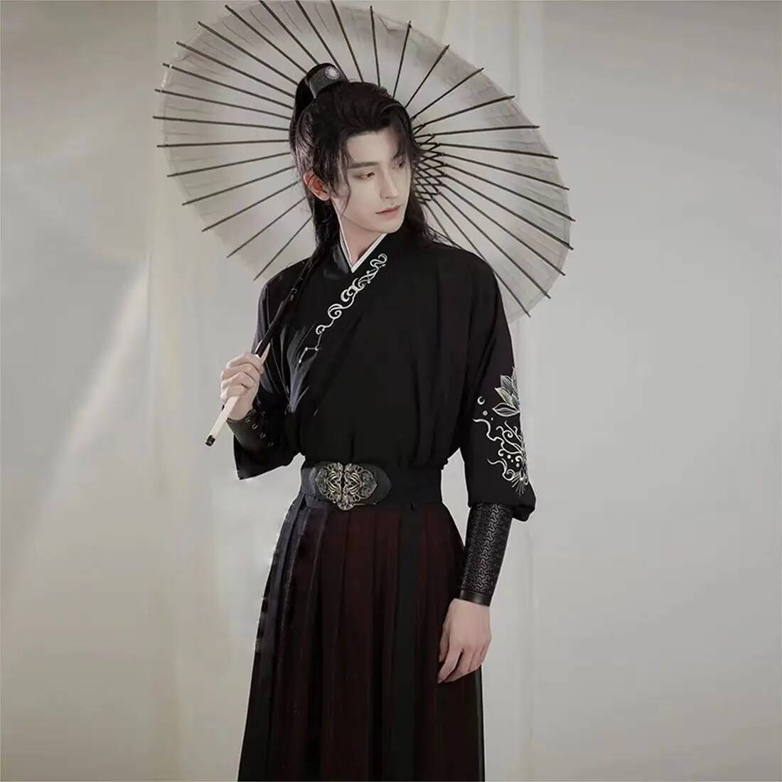 Ancient knight hanfu men women - مراجعة Robe Silk Women وسعره