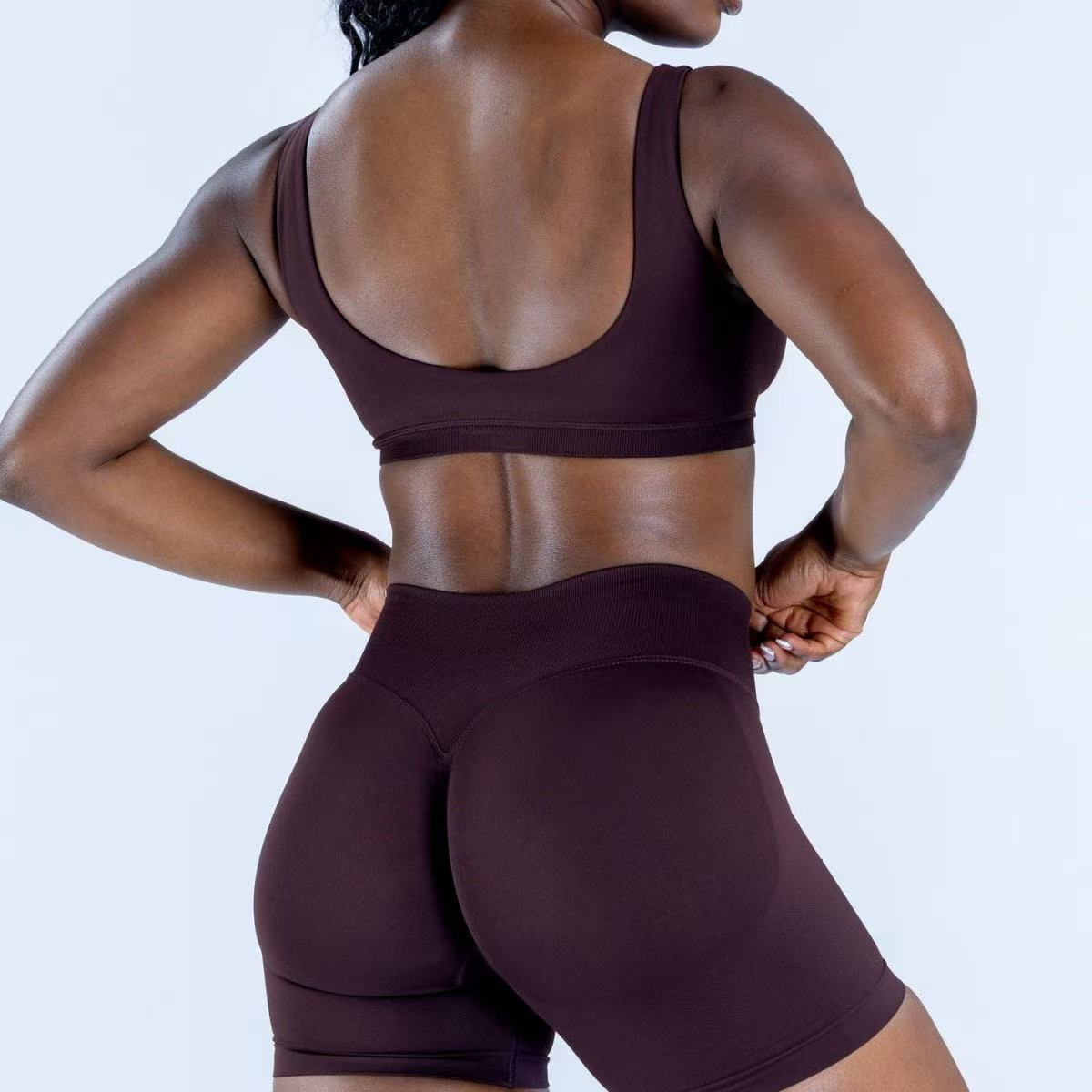 Scoop Back Bra Shockproof Trai - مراجعة Sports Bra High Impact وسعره