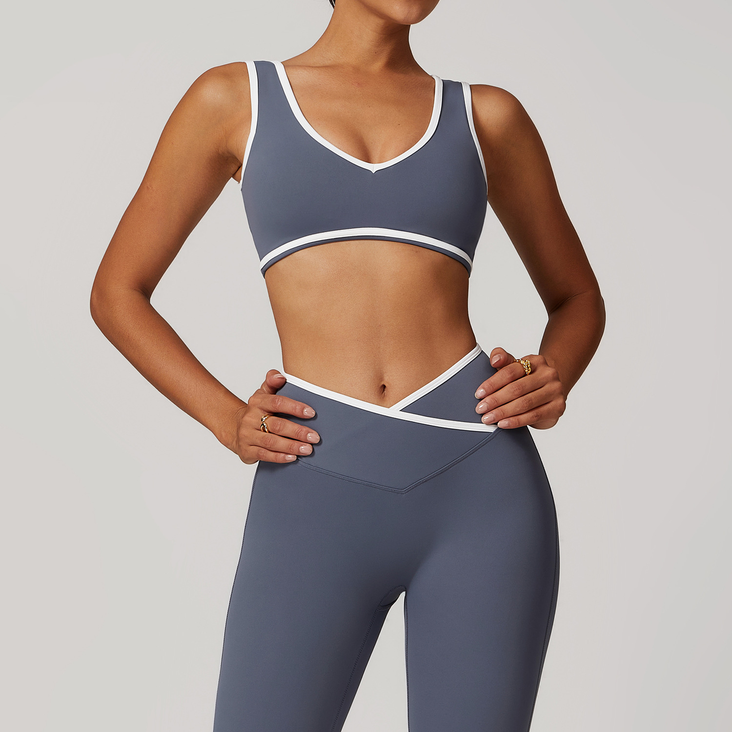 V-Neck Sports Bra Women Top Pu - مراجعة Push Up Bra Padded وسعره