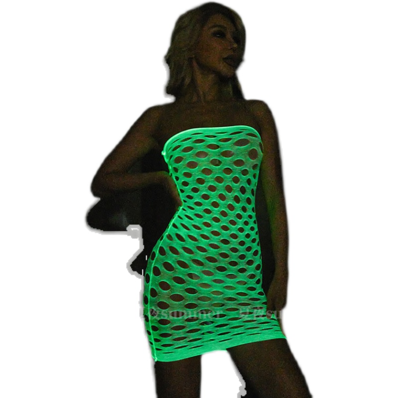 Luminous Glow in The Dark Fish - مراجعة Bodystocking Fishnet وسعره